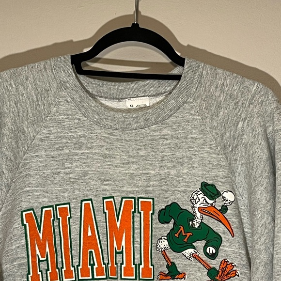 Vintage 90s Miami Hurricanes Sweatshirt Gray Fruit Of The Loom Size XL NCAA (G) - Picture 2 of 11